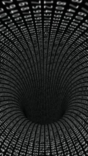 Preview for a Spotlight video that uses the confuse TUNNEL Lens
