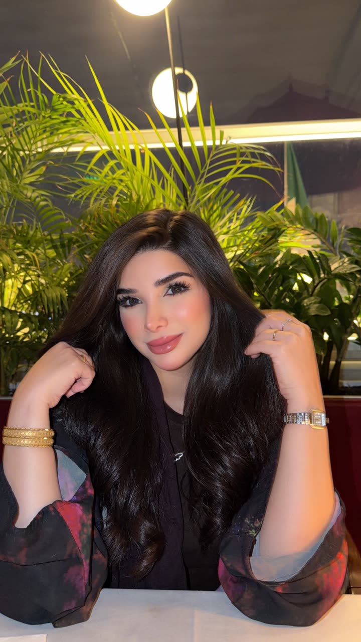 محتوى سناب شات لـ منال العسيري