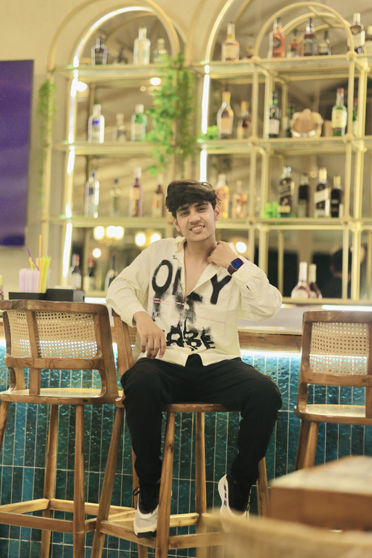mr_yashuuu09