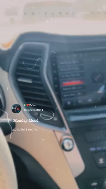 Preview for a Spotlight video that uses the Small Talks V4 Lens