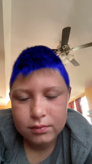 Preview for a Spotlight video that uses the Hair Color Changer Lens