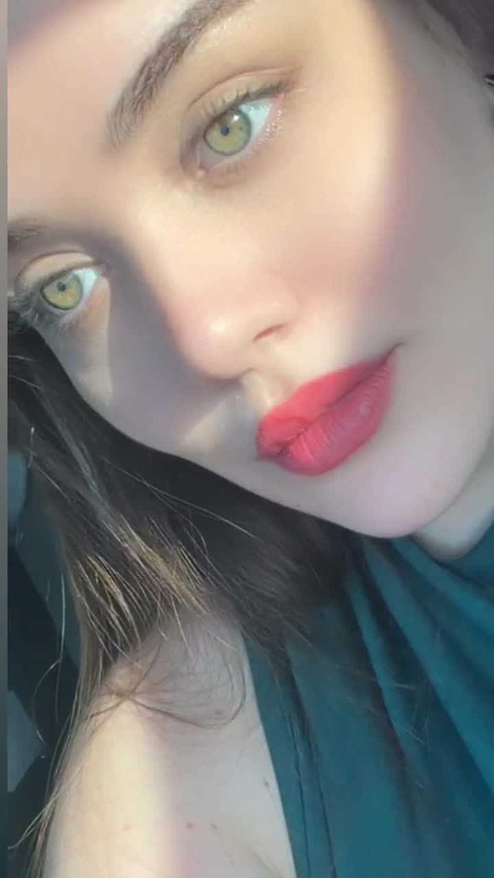 محتوى سناب شات لـ Rasha Malek
