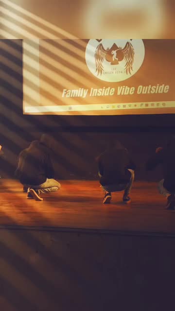 Preview for a Spotlight video that uses the Falling Shadow Lens