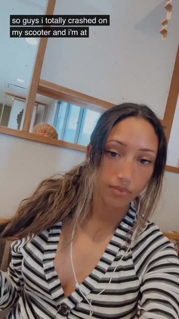 Preview for a Spotlight video that uses the Pupa retro 2face Lens