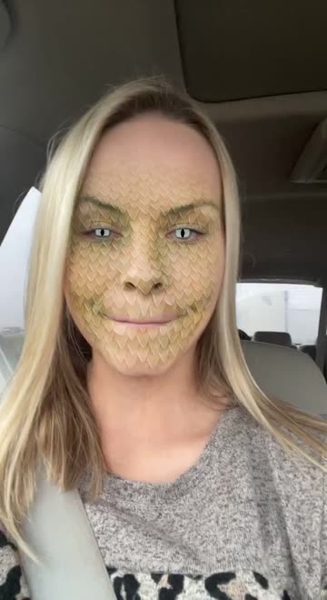 Preview for a Spotlight video that uses the Lizardscale Face Lens