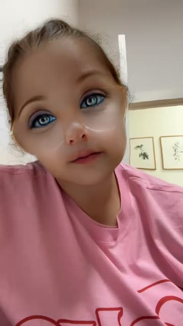 Preview for a Spotlight video that uses the Baby Eyes Lens