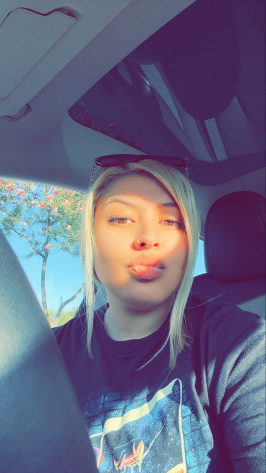 bombshell_bunni