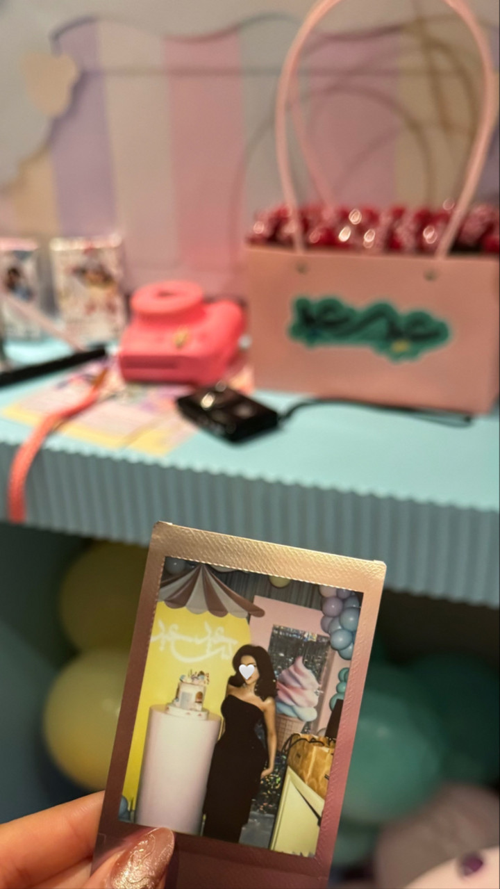 محتوى سناب شات لـ ام قمّر🍒.