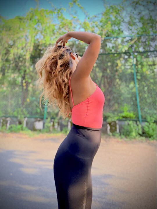 vanshika_tha858