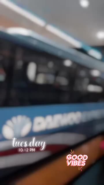 Preview for a Spotlight video that uses the Bookeh Manal Lens