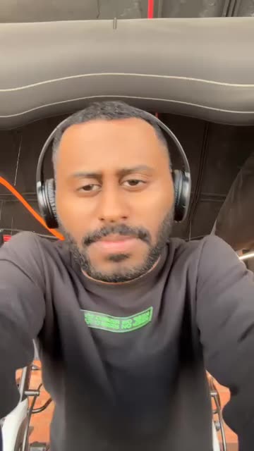 Preview for a Spotlight video that uses the Face Morph Lens