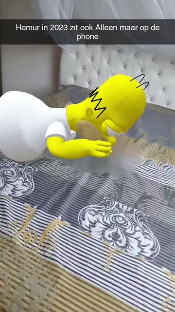 Preview for a Spotlight video that uses the Homer Simpson Lens