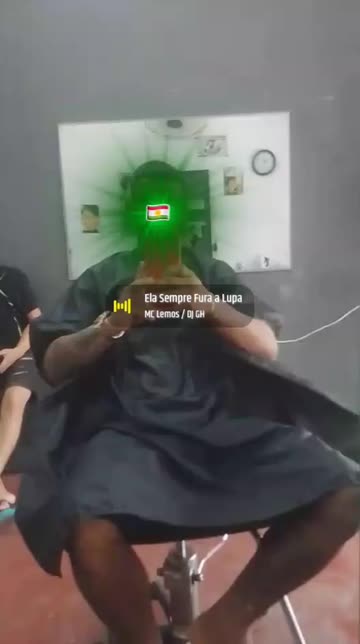 Preview for a Spotlight video that uses the Self Kurdish Lens