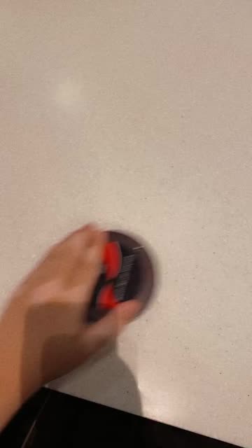 Preview for a Spotlight video that uses the Dress Butterfly Lens