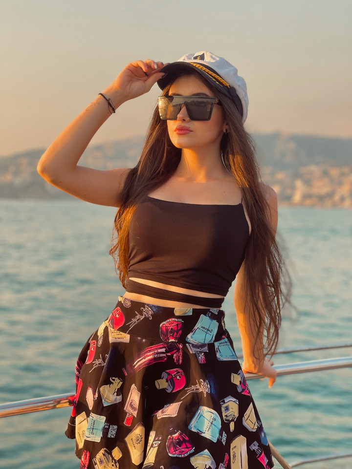 محتوى سناب شات لـ حنين دويك 🇱🇧