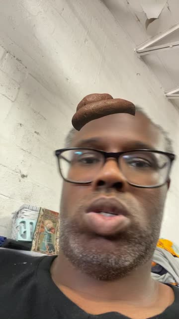 Preview for a Spotlight video that uses the Funny Poop Lens