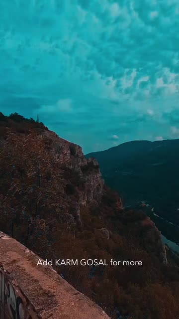 Preview for a Spotlight video that uses the orange and teal Lens