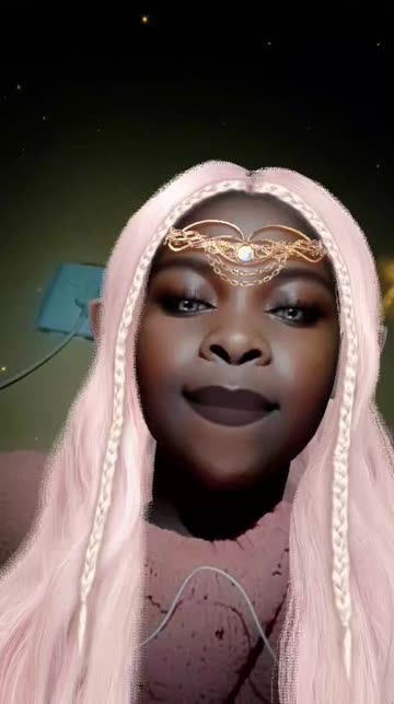 Preview for a Spotlight video that uses the Elf Hair Lens