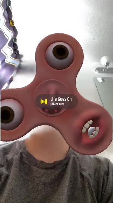 Preview for a Spotlight video that uses the Spinner-Face Lens