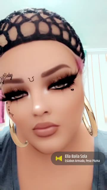 Preview for a Spotlight video that uses the IMVU Cutie Lens