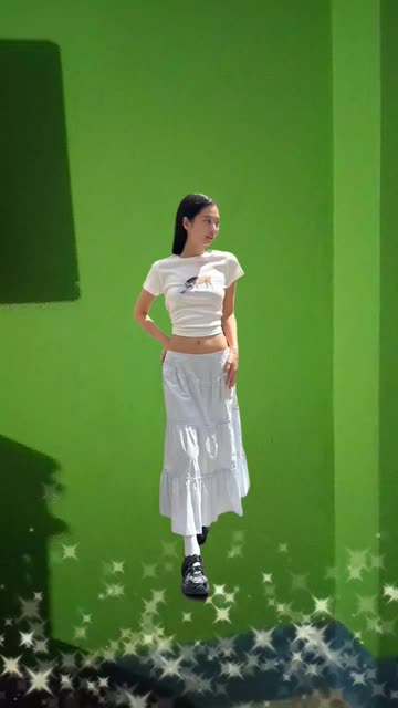 Preview for a Spotlight video that uses the JENNIE BLACKPINK 5 Lens