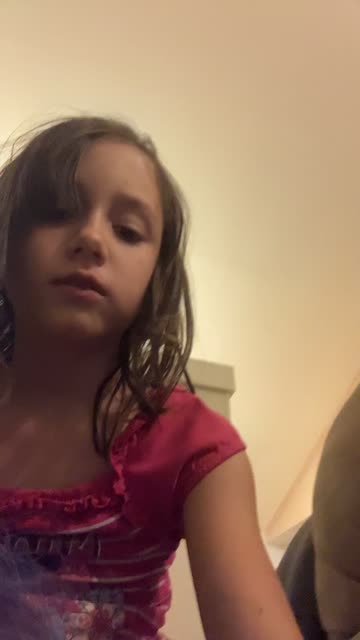 Preview for a Spotlight video that uses the Bald and Beard Lens