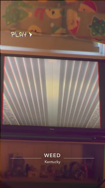 Preview for a Spotlight video that uses the SOUR Lens