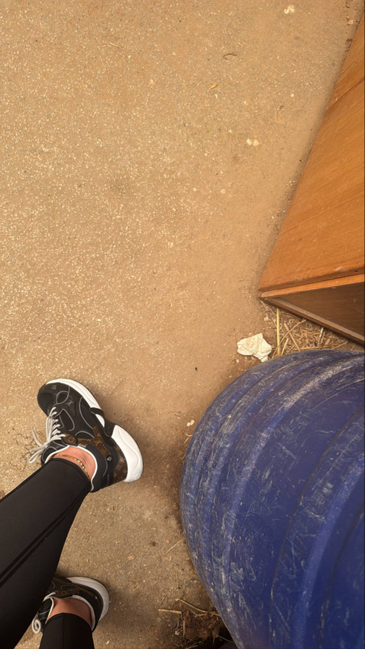 قصة سناب شات للحساب drapedinlouis رقم 168