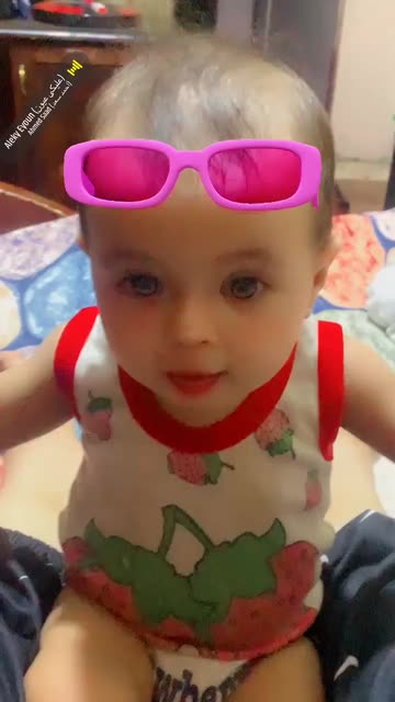 Preview for a Spotlight video that uses the Fake Glasses Pink Lens