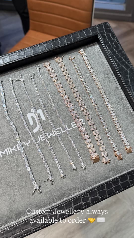 ilia @mikeyjeweller Spotlight #fapchati12