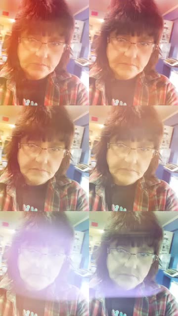Preview for a Spotlight video that uses the Collage with Flares Lens