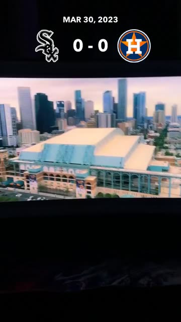 Preview for a Spotlight video that uses the MLB Scoreboard Lens