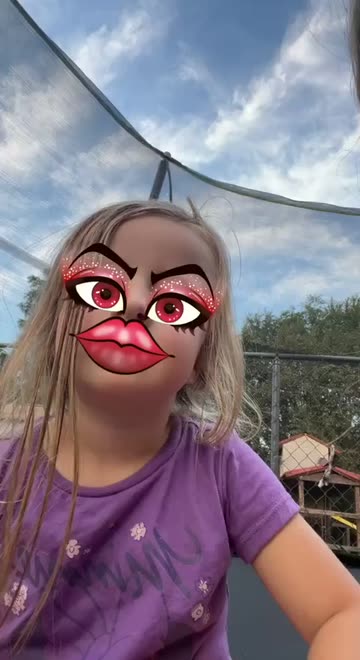Preview for a Spotlight video that uses the Pretty In Red Lens