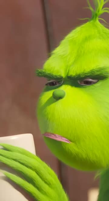 Preview for a Spotlight video that uses the The Grinch Lens