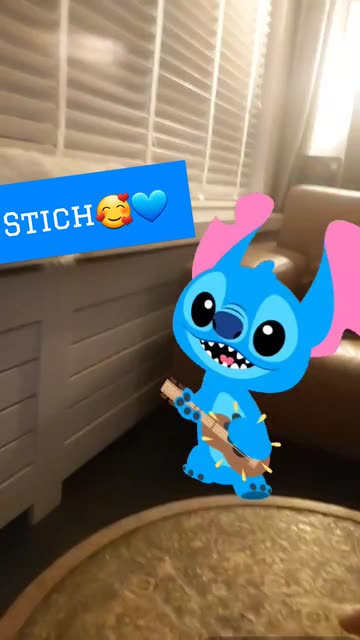 Preview for a Spotlight video that uses the Stitch Lens