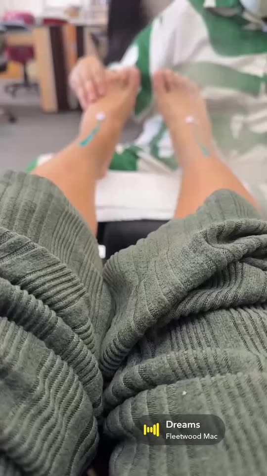 lizzieleslieee