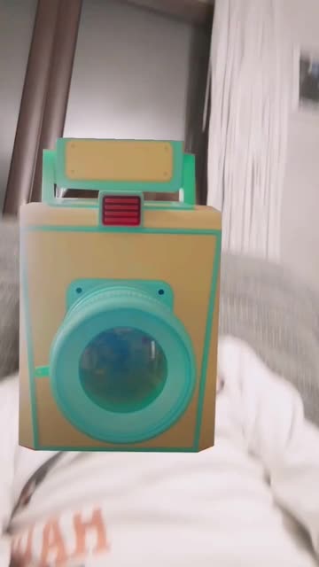 Preview for a Spotlight video that uses the TWICE camera Man Lens