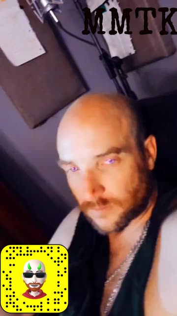 Preview for a Spotlight video that uses the LomoChrome Purple Lens