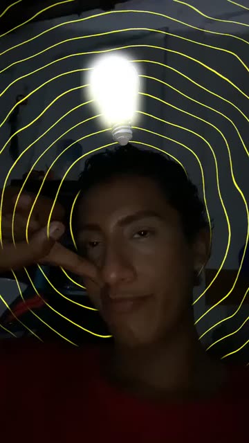 Preview for a Spotlight video that uses the Bright Idea Lens