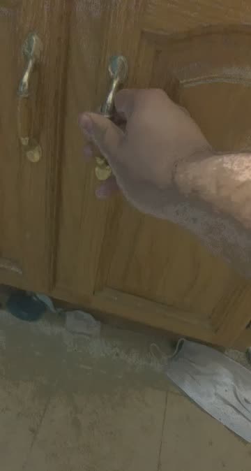 Preview for a Spotlight video that uses the Well Be Right Back Lens