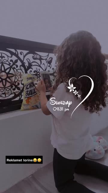 Preview for a Spotlight video that uses the Day Time Heart Lens