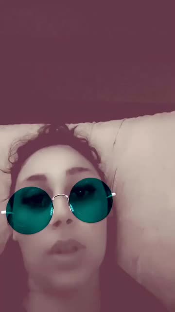 Preview for a Spotlight video that uses the Multicolor Glasses Lens