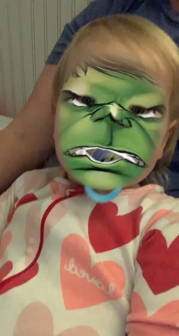 Preview for a Spotlight video that uses the hulk Lens