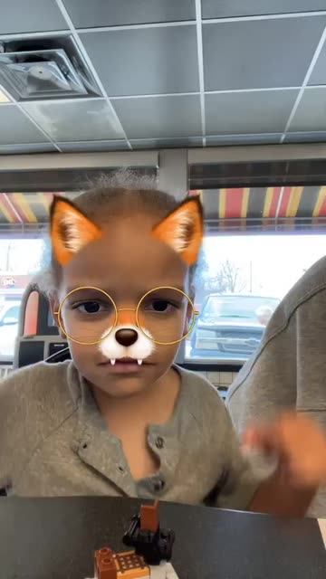 Preview for a Spotlight video that uses the SNOW Fox Lens