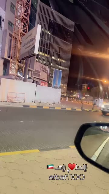 Preview for a Spotlight video that uses the Joseph Bahrain Lens