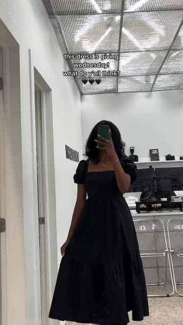 havent watched it yet but its def giving wednesdayyy #wednesdayaddams  #wednesdaynetflix #wednesdayvibes #wednesdayoutfitinspiration