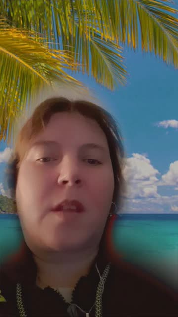 Preview for a Spotlight video that uses the Background Change Lens