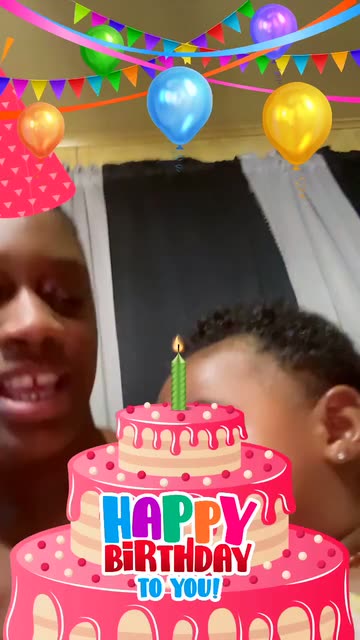 Preview for a Spotlight video that uses the Happy Birthday Lens