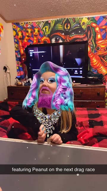 Preview for a Spotlight video that uses the Drag Queen 1 Lens