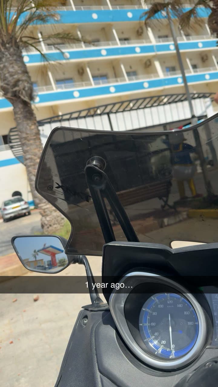 محتوى سناب شات لـ Karim Saadi
